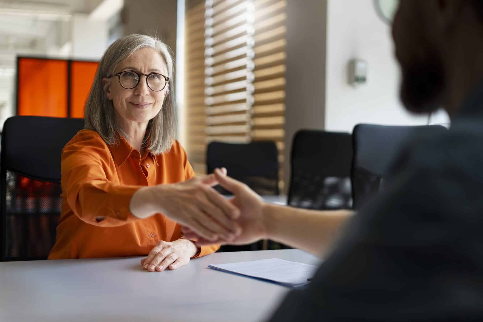 Travail après la retraite : une option à considérer pour rester active